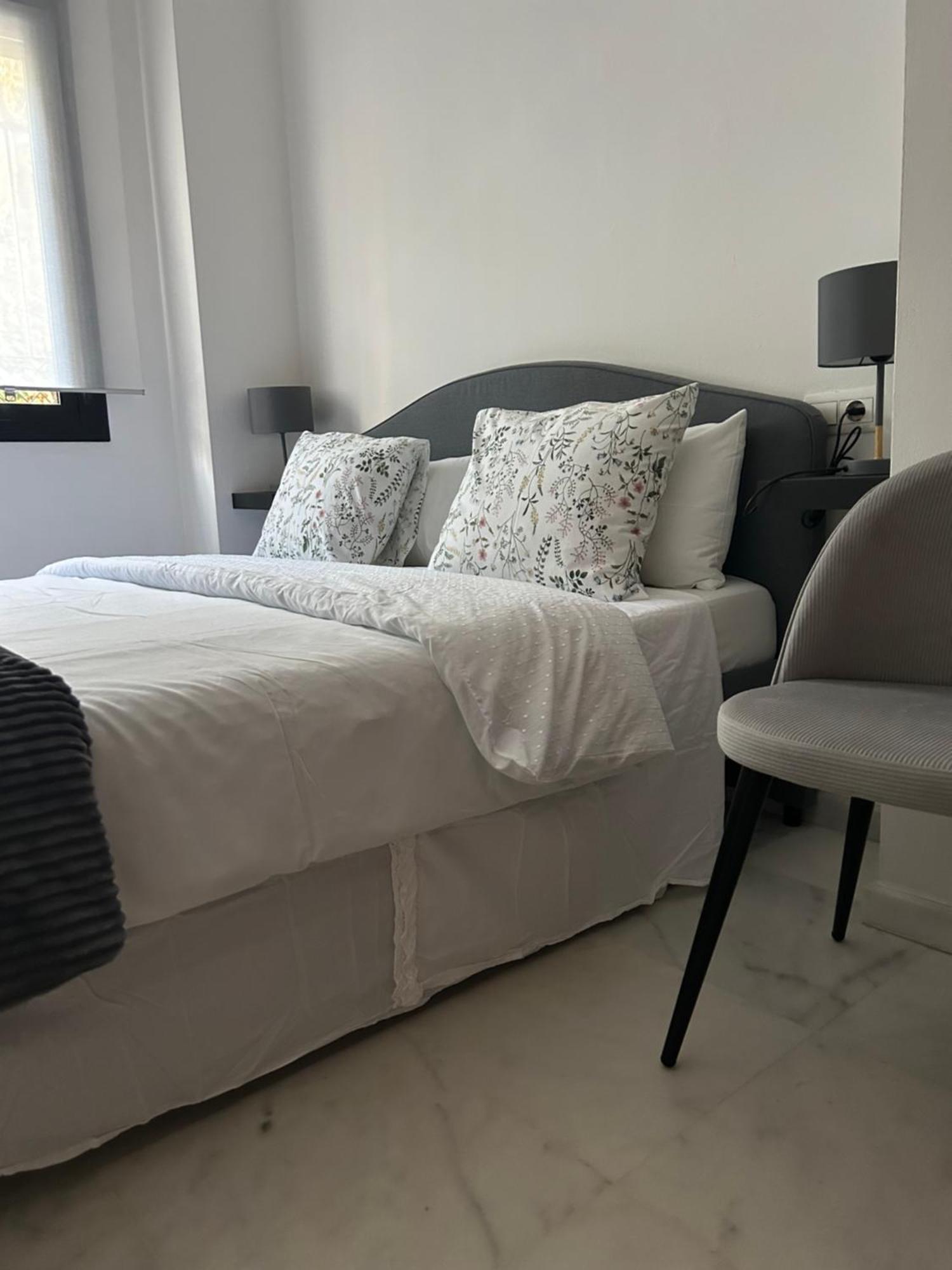Apartamento Proximo Al Centro De 2 Dormitorios Con Piscina. Sevilla Exterior foto